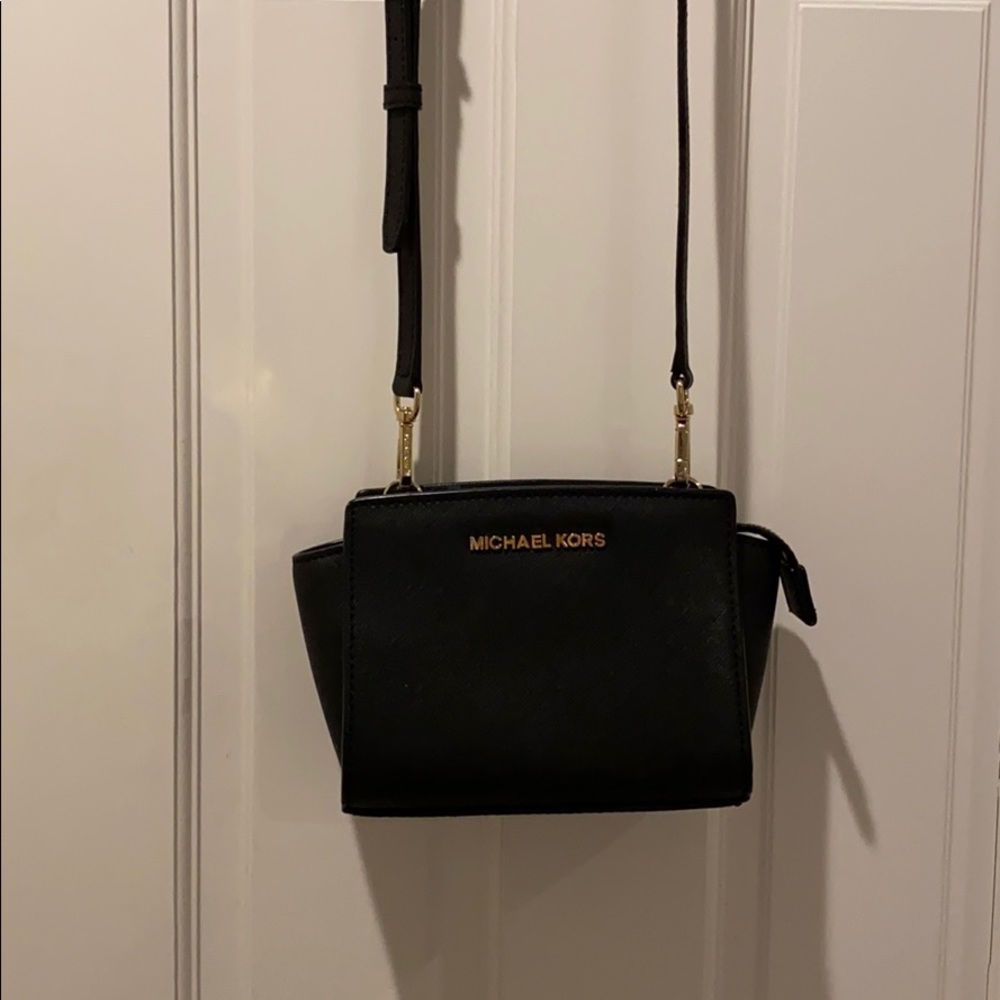 Michael Kors small crossbody bag